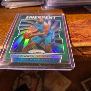 2019-20 panini prizm emergent pj Washington jr basketball card 