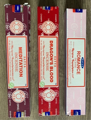 Lot Of 3 Satya Incense - ROMANCE ~ DRAGON’S BLOOD ~ MEDITATION ~ NEW IN BOXES