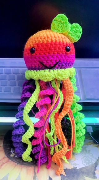 Crochet Amigurumi Jelly Fish So Darn Cute {PLEASE READ DESCRIPTION}