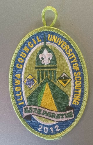 2012 University of Scouting Illowa Council boy scout scouts bsa patch with button loop 