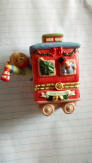 Hinge trinket box, Christmas train