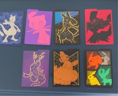 Dividers Lot of 5 random  Pokémon