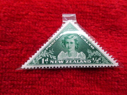 1943 MNH OG  New Zealand - Health, Princess Elizabeth Stamp. 