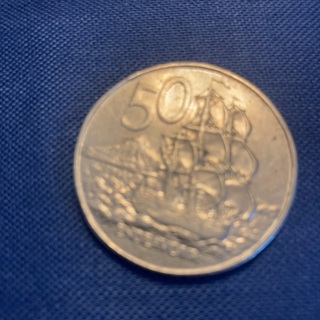 NEW ZEALAND 50 Cents – 1982