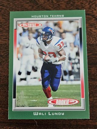 2006 Topps Total Football trading card.