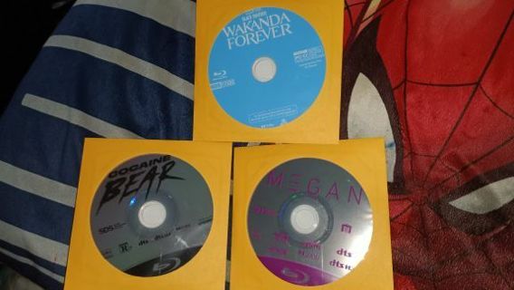 3 Blu-ray Movies Disc only Megan, Black Panther Wakanda Forever and Cocaine Bear