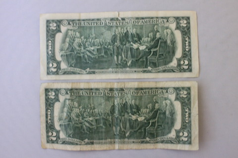 2- UNCIRCULATED $2 BILLS IN SEQUENCE