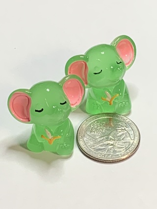 ELEPHANTS~#12~GREEN~SET OF 2 ELEPHANTS~GLOW IN THE DARK~FREE SHIPPING!