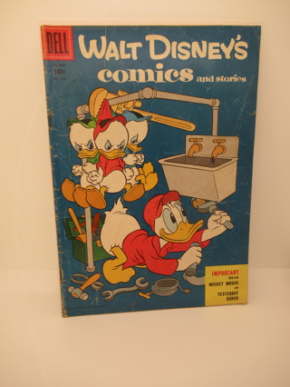 WALT DISNEY'S comics and stories NO.181