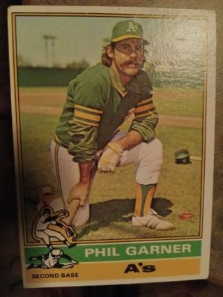 1976 TOPPS PHIL GARNER OAKLAND A'S ATHLETICS BASEBALL CARD# 57