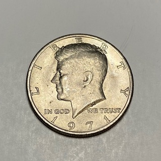 1971  Half Dollar 50c Coin!