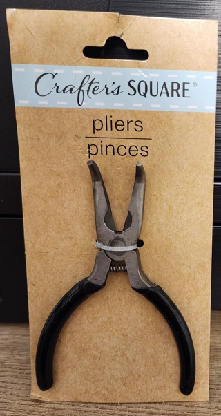 NEW - Crafter's Square - Crafting Hooked Pliers