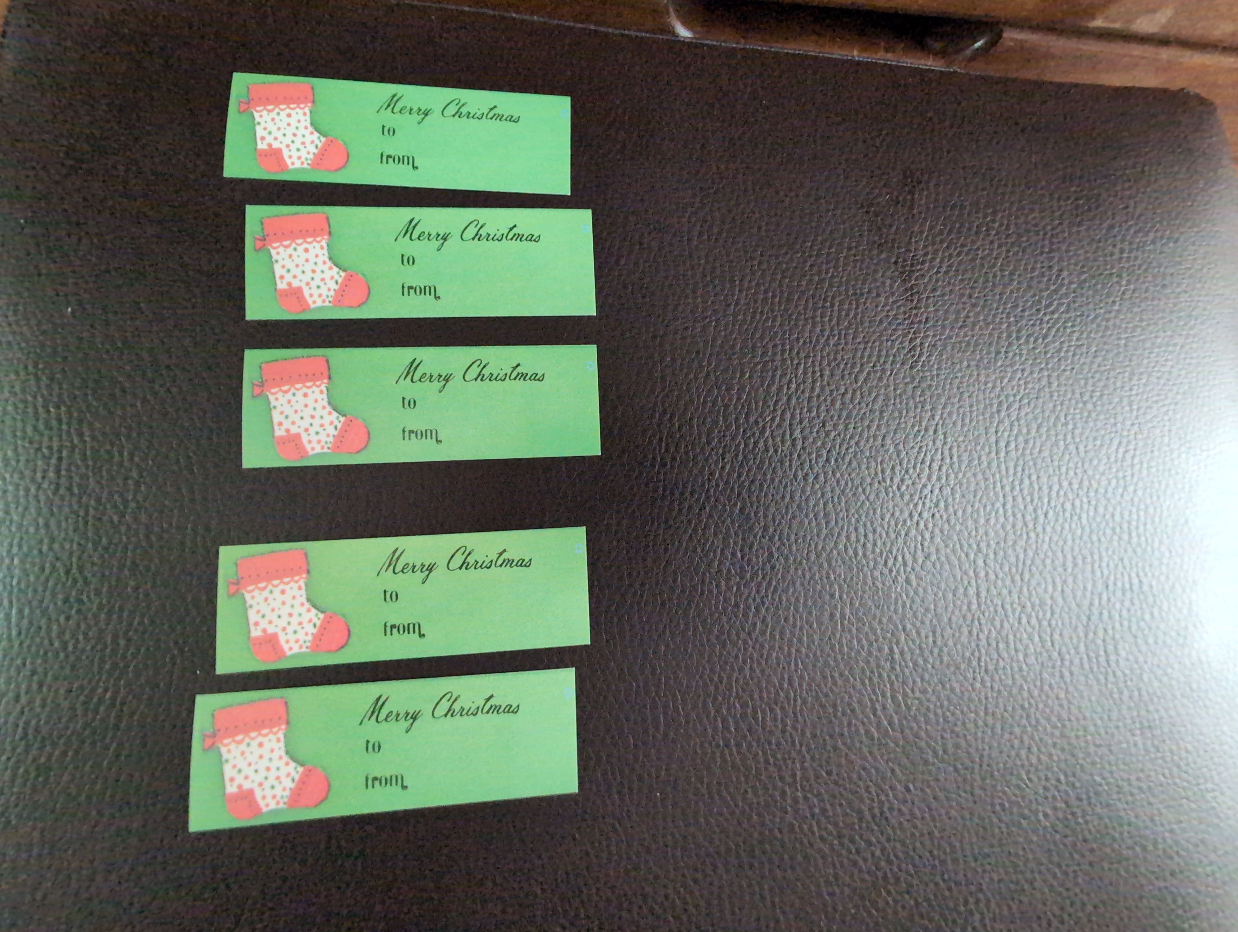 Free: NEW CHRISTMAS TAGS (5)