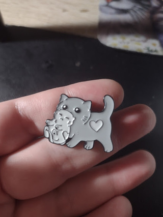 Cat and Kitten Pin