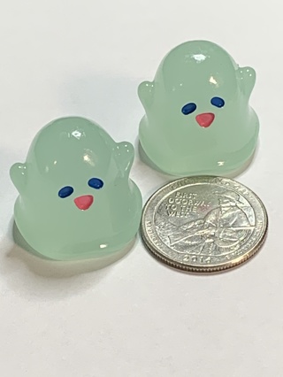 GHOST FIGURES~#28~GREEN~SET OF 2 GHOSTS~GLOW IN THE DARK~FREE SHIPPING!