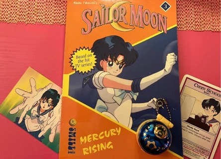 sailor mercury book 3 w/locket bundle 