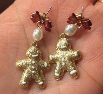 Forever 21 Gingerbread Earrings