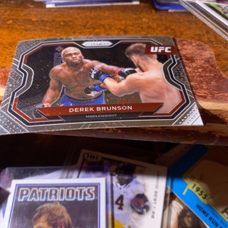 2021 panini prizm Derek Brunson middleweight UFC wrestling card 