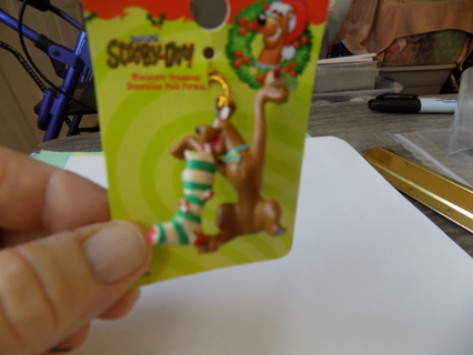 Vintage mini Scooby Do Christmas ornament NIP holds green & white stocking