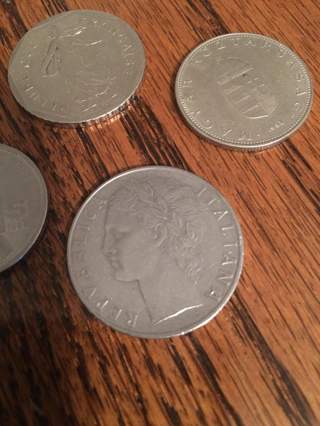 ⭐ 4 Collectible Coins! ⭐