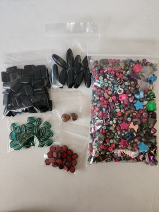 Large Lot of Destash Beads!!