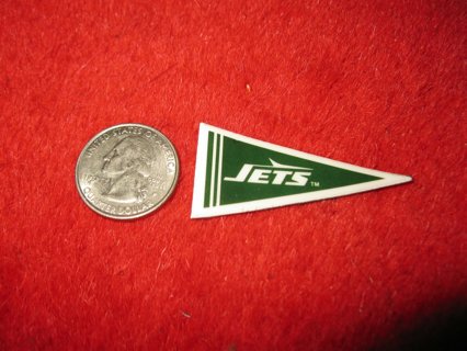 198o's NFL Football Pennant Refrigerator Magnet: Jets