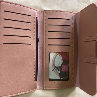 BN Women’s Large Wallet .