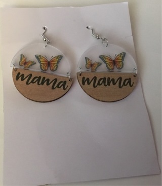 Mama earrings 