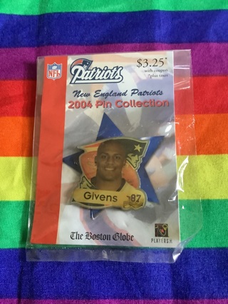 New England Patriots 2004 Collectible NFL Football Pin David Givens 87 Brand New