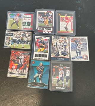 10 card Lot Tom Brady see all pics 