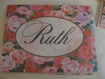 6 personalized notecards, RUTH, with matching envelopes. NIP