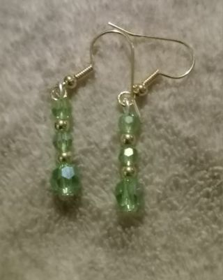 Green Crystal Beaded hook earrings nip