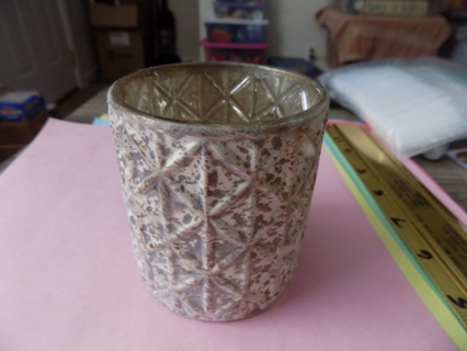 3 inch tall and round glass metallic candle holder look of basketweave star pattern