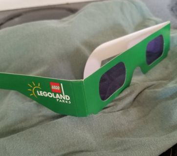 LEGOLAND 3-D brick glasses