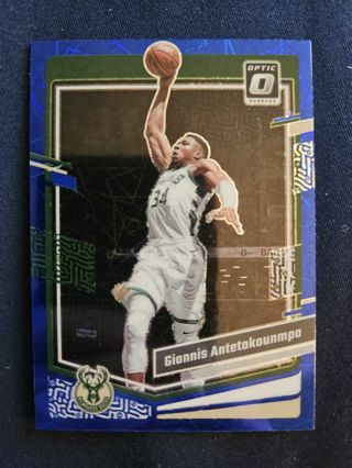 2023-24 Donruss Optic Blue Velocity Giannis Antetokounmpo