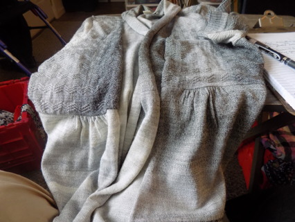 Christopher & Beck Petite P/XL shades of grey cardigan sweater
