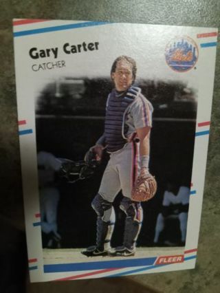 1988 FLEER GARY CARTER NEW YORK METS BASEBALL CARD# 130