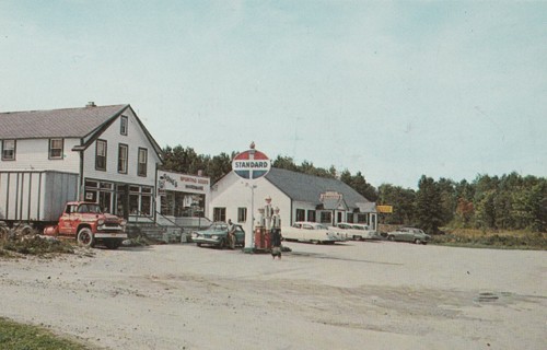 Vintage Unused Postcard: f: Sune's Corner, Drummond Island, MI