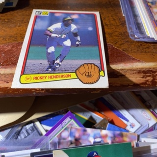 1983 donruss Rickey Henderson baseball card 