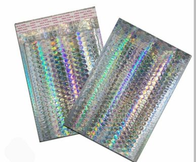 ↗️⭕(1) 6x10" HOLOGRAPHIC BUBBLE MAILER⭕