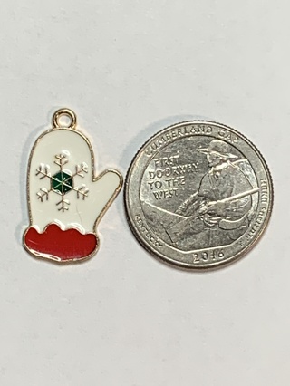 CHRISTMAS CHARM~#91~1 CHARM ONLY~FREE SHIPPING!