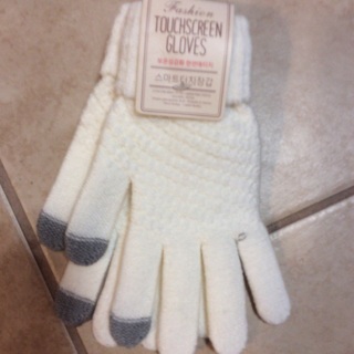 Touchscreen Knit Gloves. (Brand New )