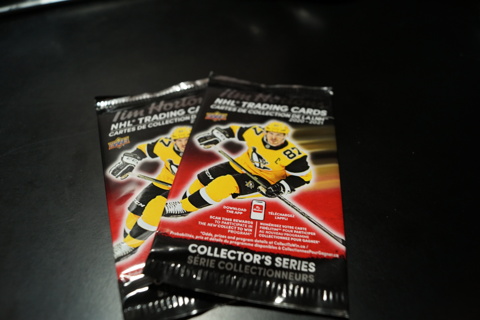 HOCKEY CARDS