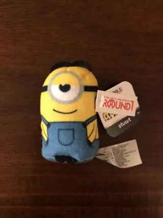 new with tag stuart the minion stuffed animal plush=4"