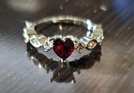 Precious Red Heart Ring Size 5 1/4