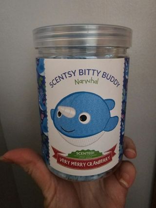 Scentsy ittty bitty buddy new