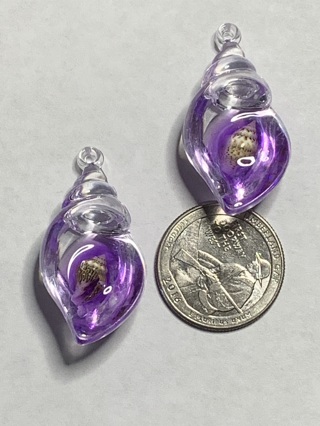 SEASHELL CHARMS~#18~PURPLE~LARGE~SET OF 2 CHARMS~GLOW IN THE DARK~FREE SHIPPING!