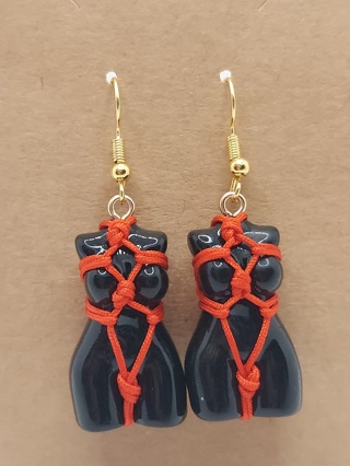 Tie 'Er Up Earrings