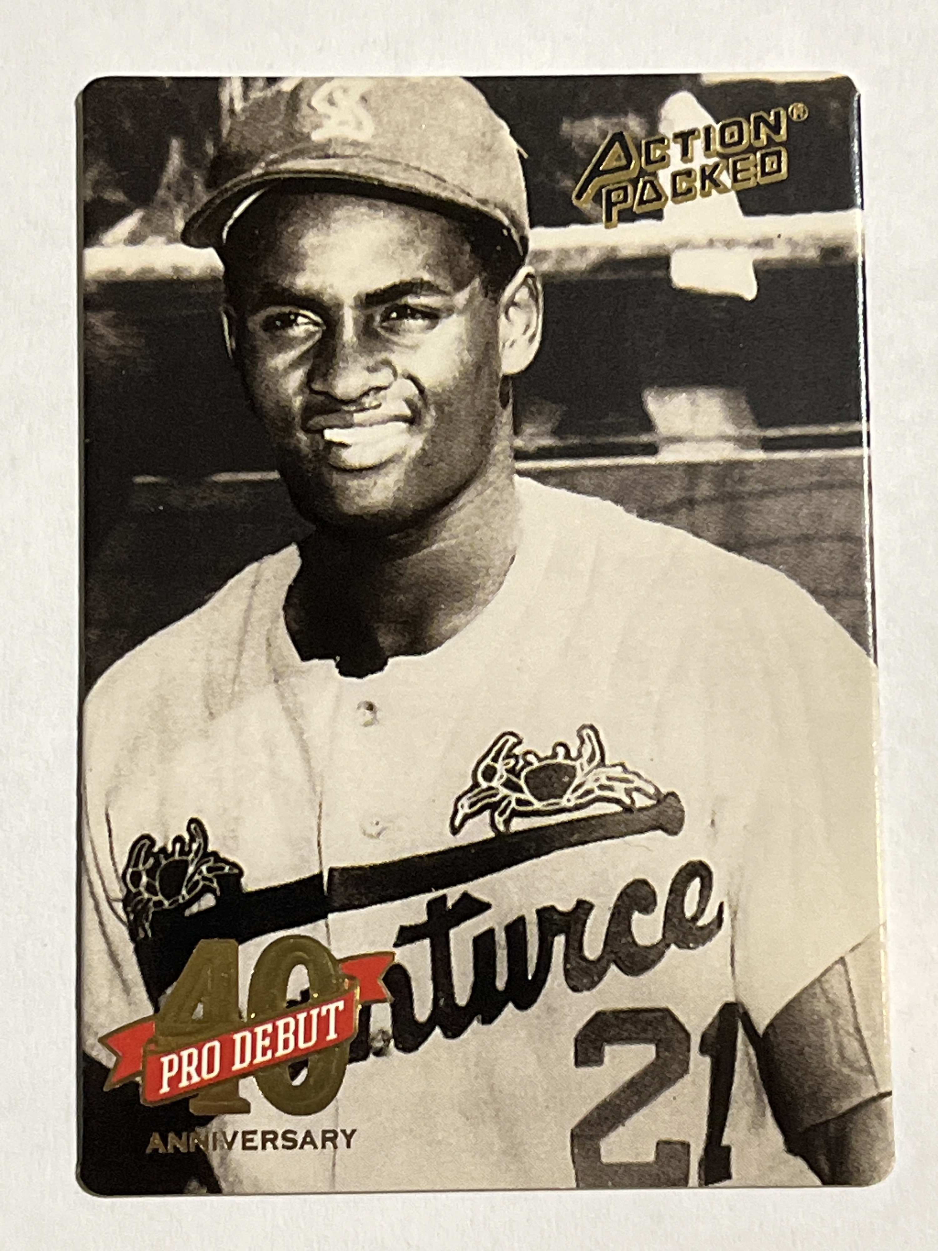 FREE: Roberto Clemente Baseball Card NM-MT+