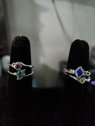 Set Of 4 Silver And Gemstone SZ 7 Rings Brand New 